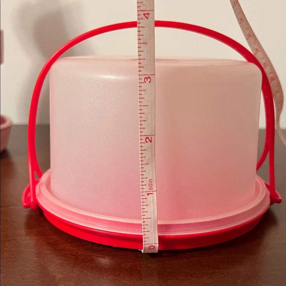 Red Tupperware Storage Containers - Picture 7 of 8